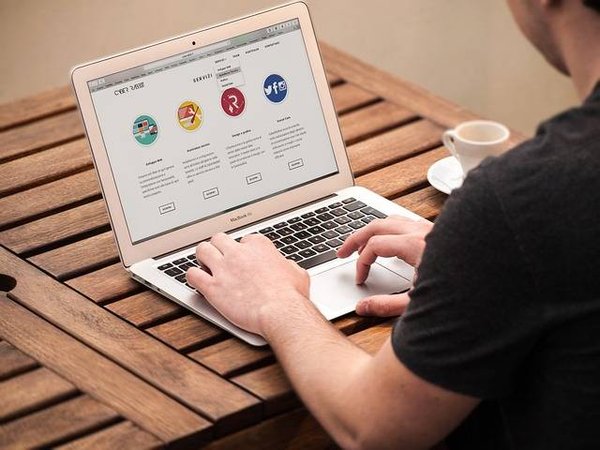 Créez votre site web en quelques étapes !